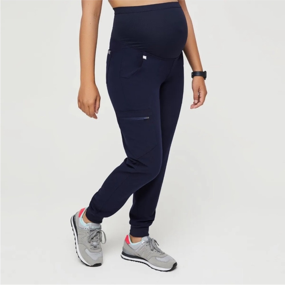 Figs Women's Navy Maternity Joggers